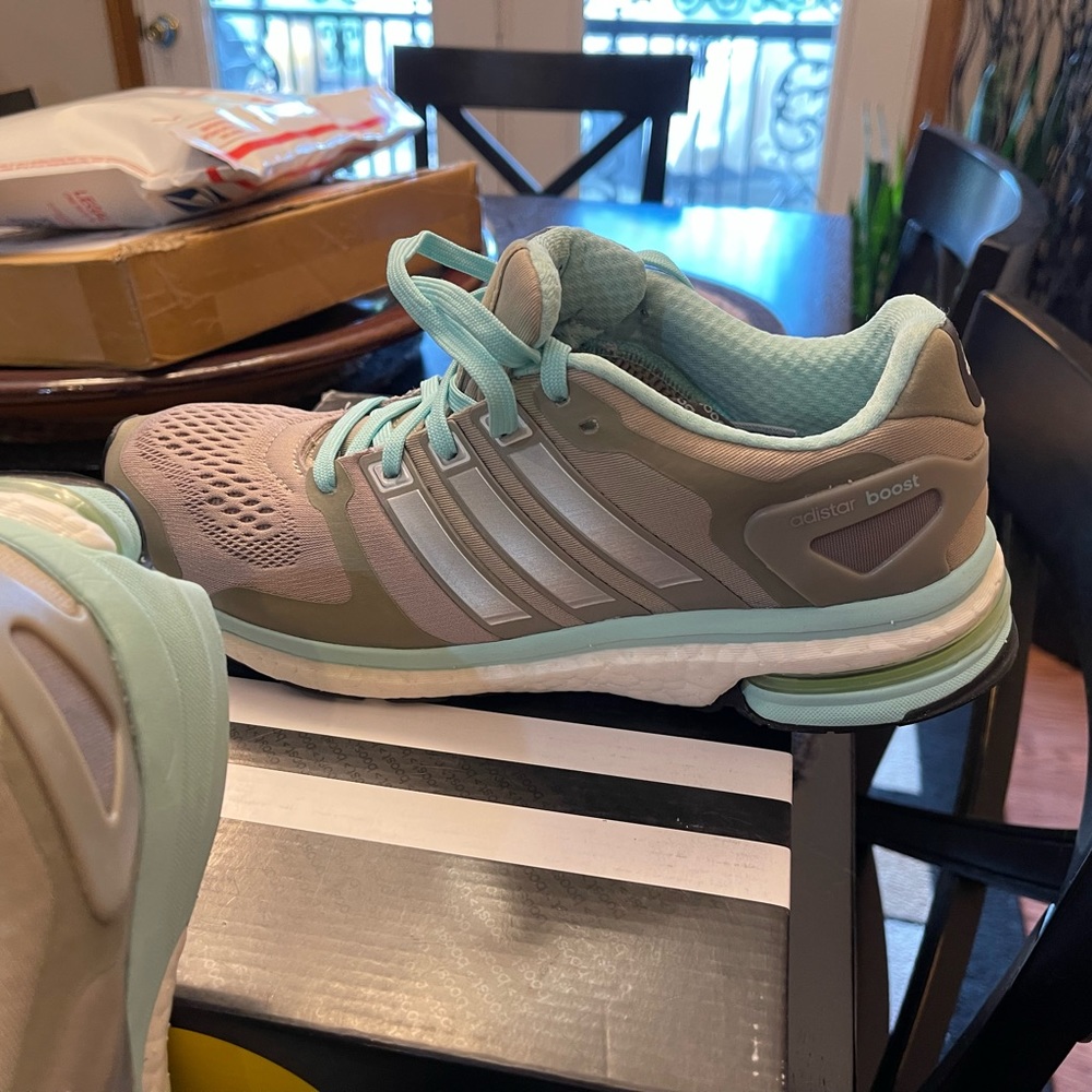 NWT Adidas women’s running shoes, size 10.5. “Adistar Boost ESM”